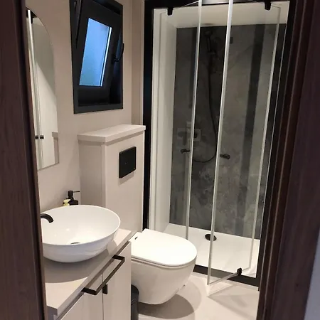 Tiny House Alpea شاليه Fillinges